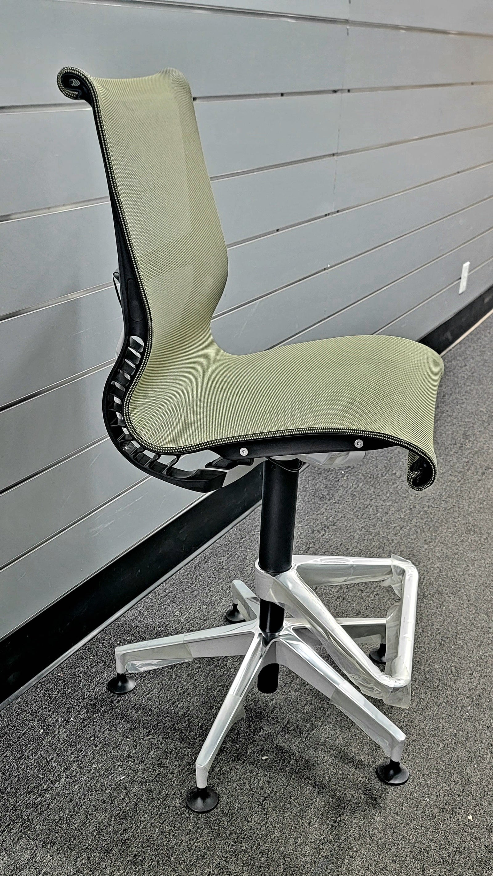 Setu Stool Chartreuse ***New in Box*** Side/Dining Herman Miller