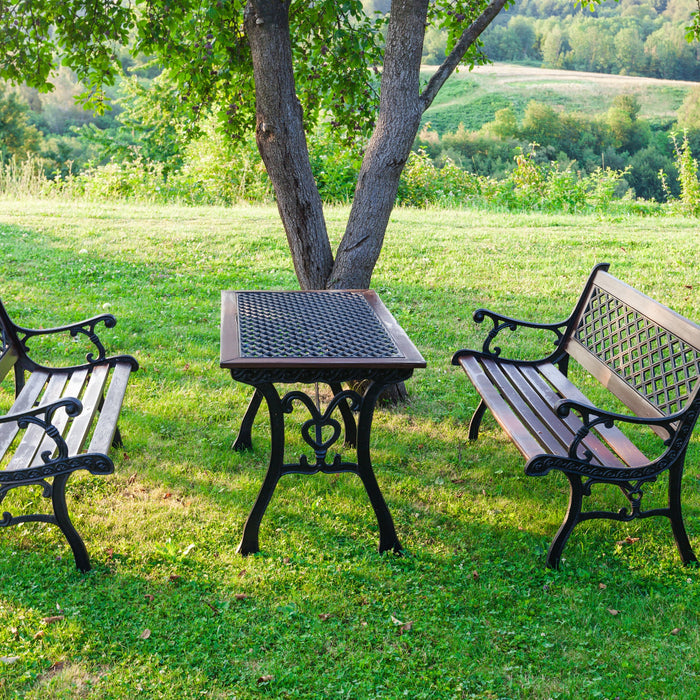 The Best Wood for Outdoor Furniture