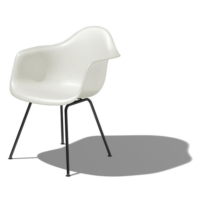 Would You Buy an Eames Replica?