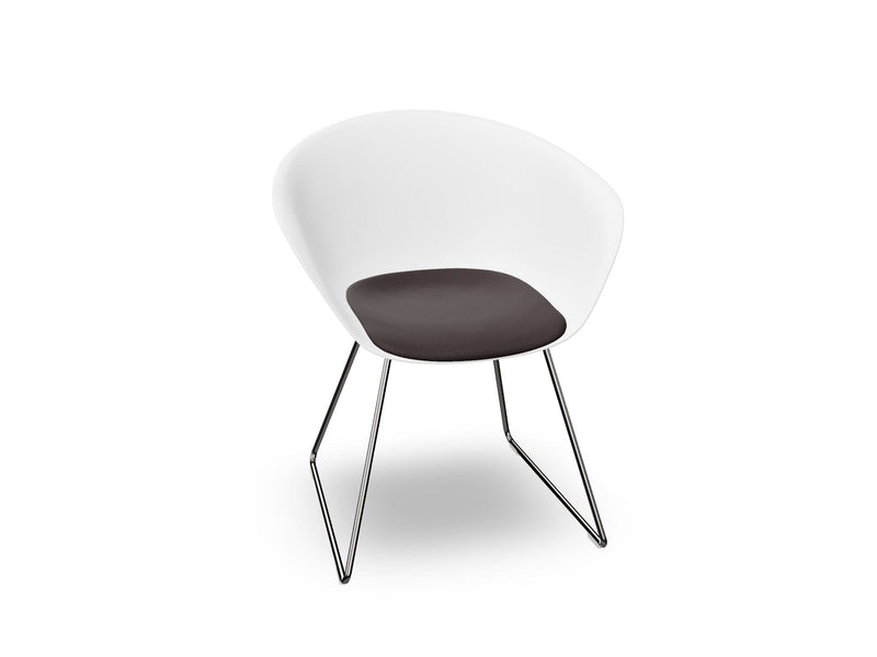 Duna 02 Sled Base Chair With Seat Cushion Chairs Arper 