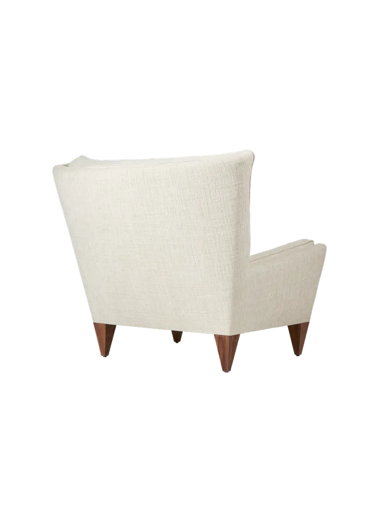 V11 Lounge Chair