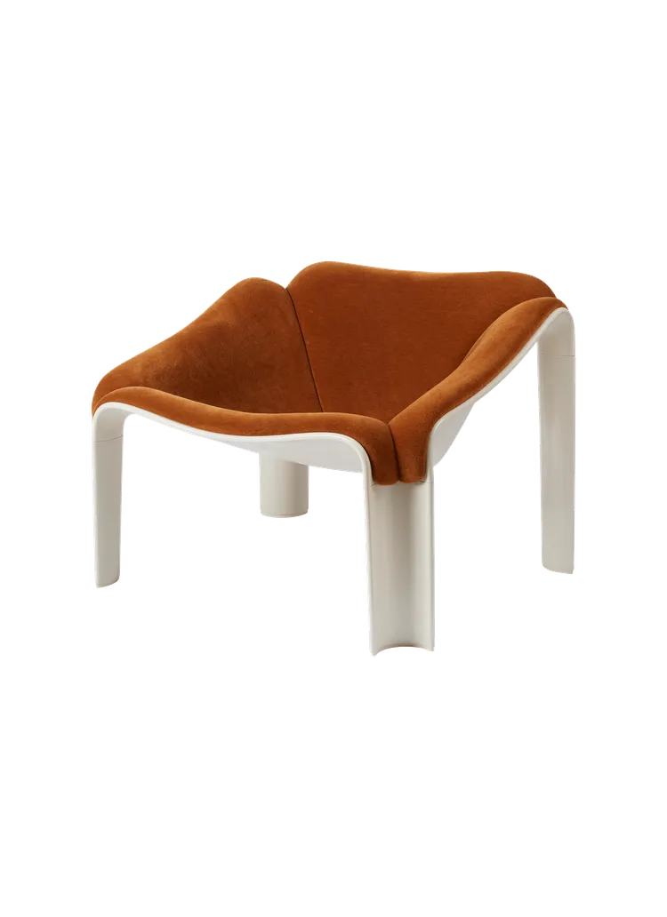 F300 Lounge Chair