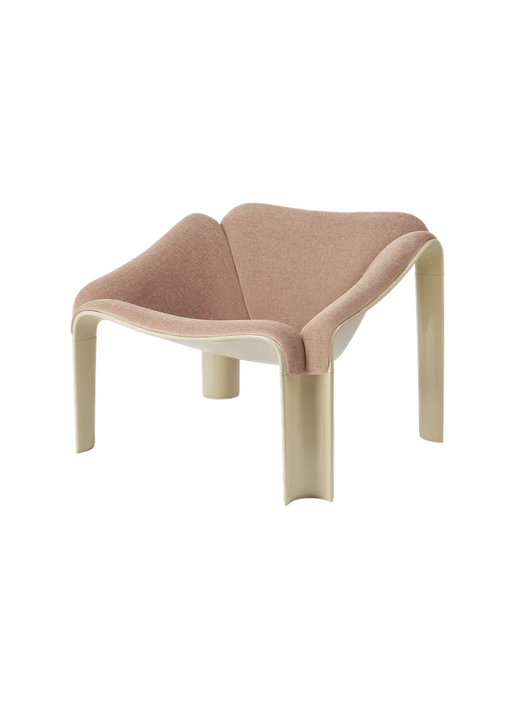 F300 Lounge Chair