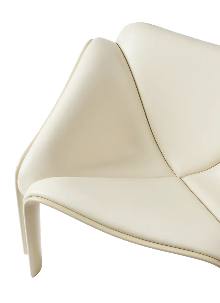 F300 Lounge Chair