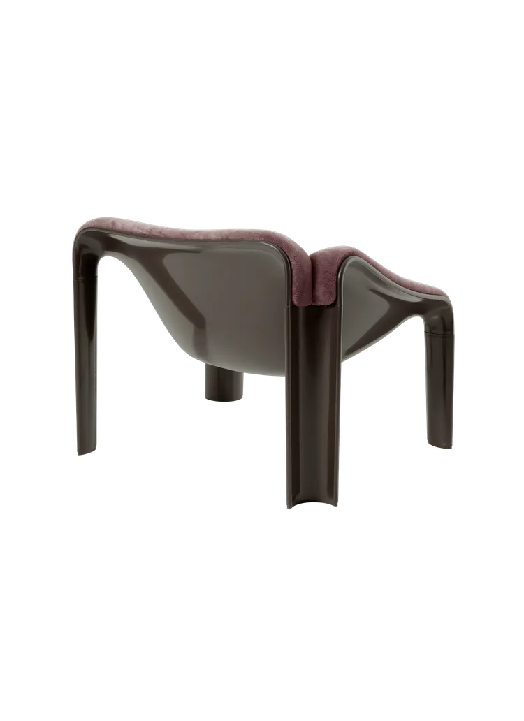 F300 Lounge Chair