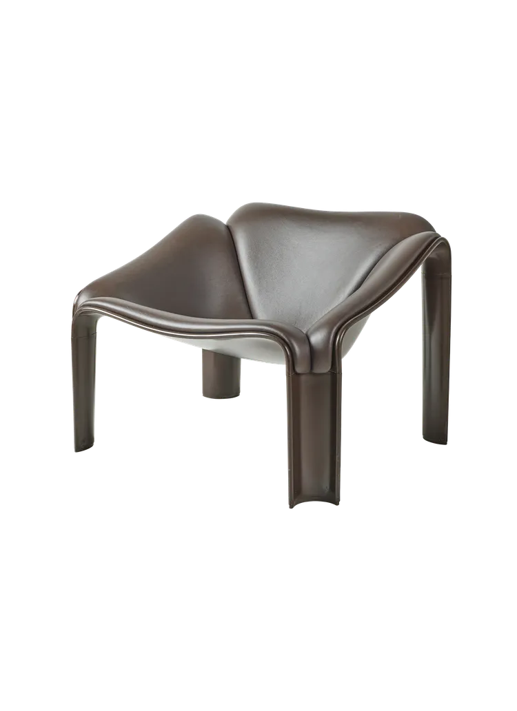 F300 Lounge Chair