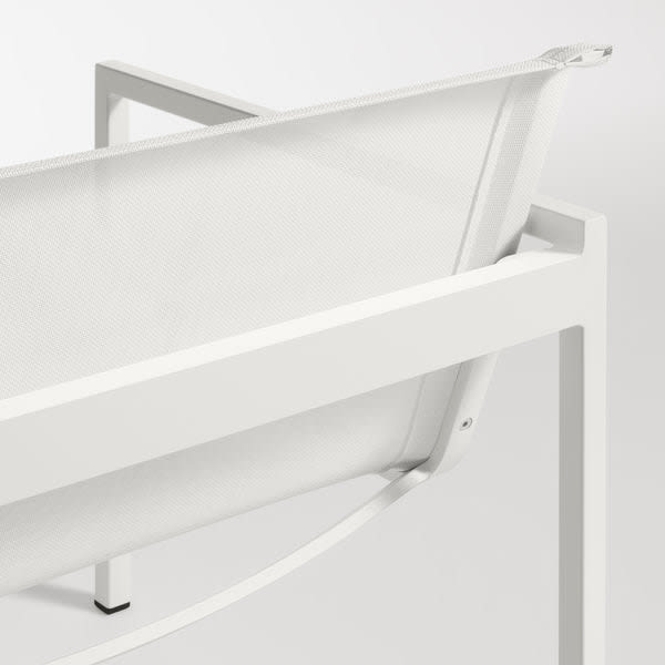 Skiff Outdoor Lounge Chair