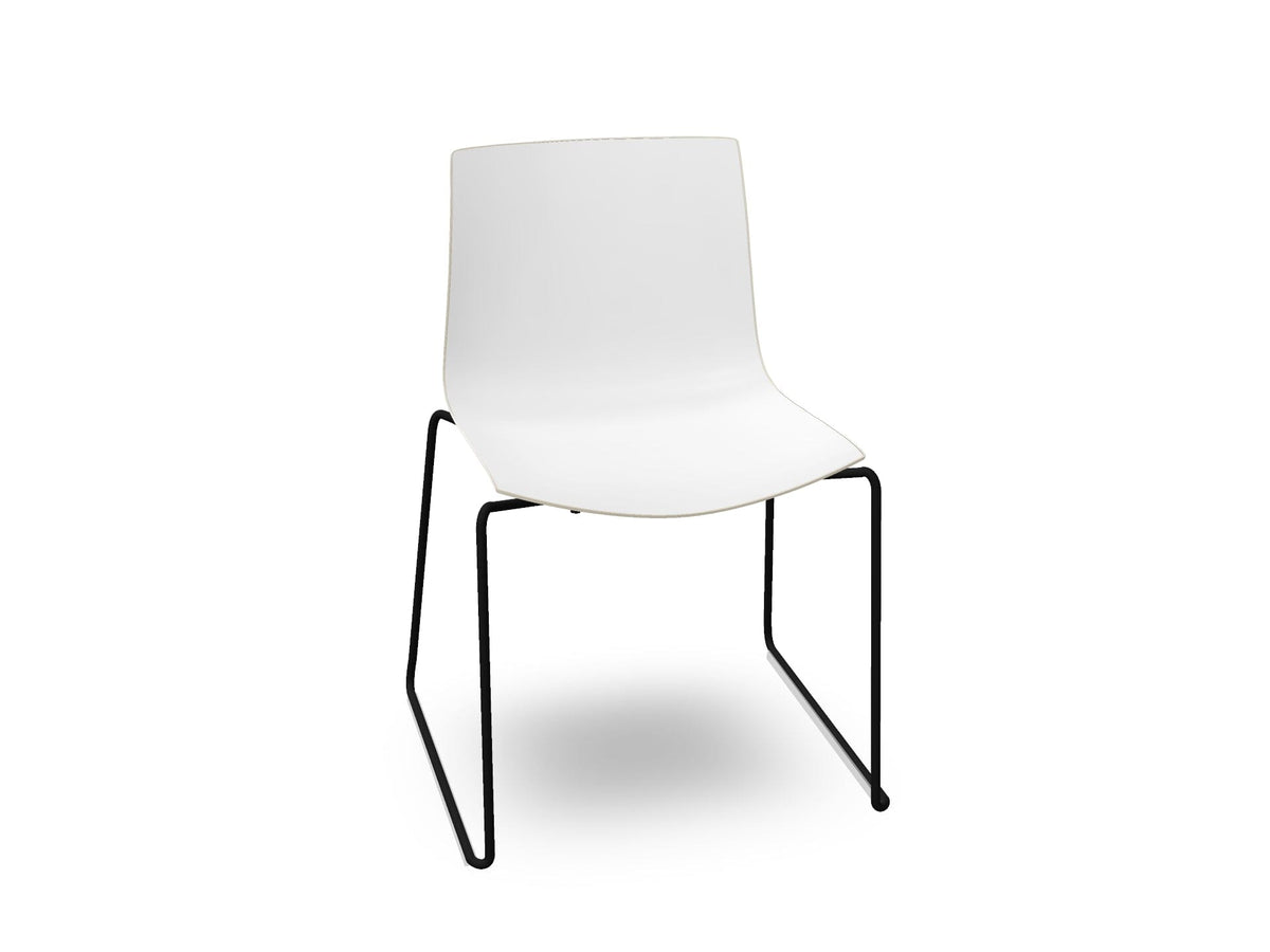 Catifa 46 Polypropylene Bi-Color Sled Base Chair Side/Dining Arper 