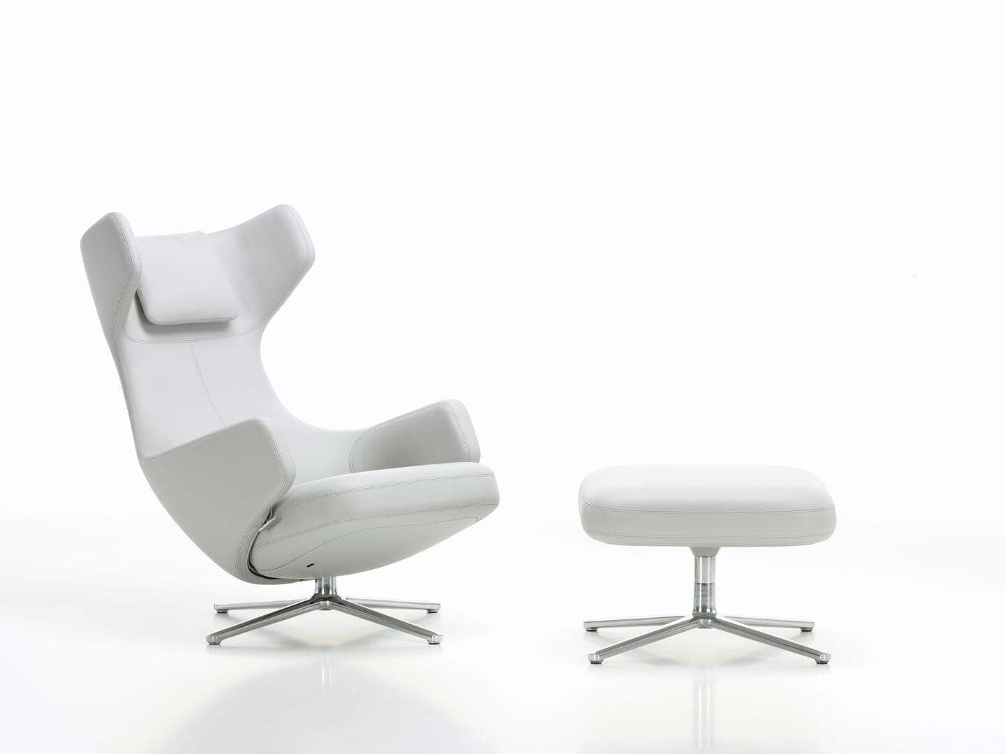 Grand Repos Lounge Chair & Ottoman lounge chair Vitra 