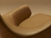 Grand Repos Lounge Chair & Ottoman lounge chair Vitra 