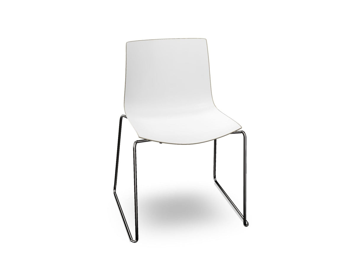 Catifa 46 Polypropylene Bi-Color Sled Base Chair Side/Dining Arper 