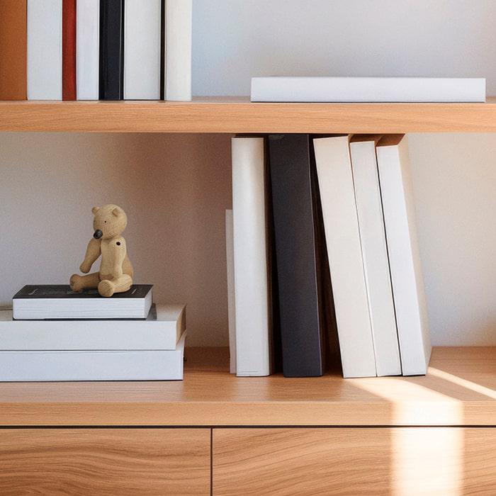 Kay Bojesen Bear, Oak/Maple, styled view