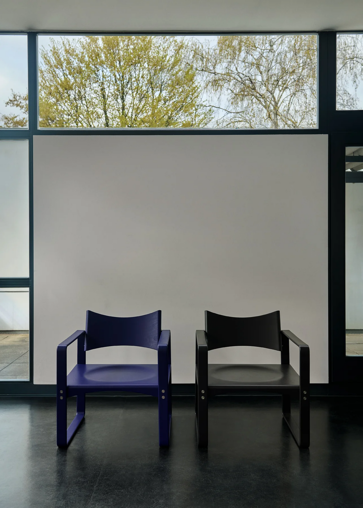 Series 270 F Armchair