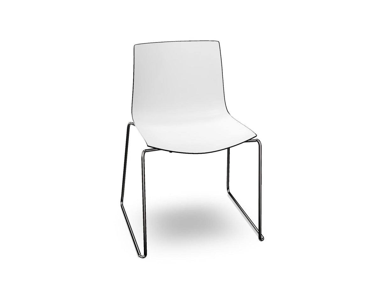 Catifa 46 Polypropylene Bi-Color Sled Base Chair Side/Dining Arper 