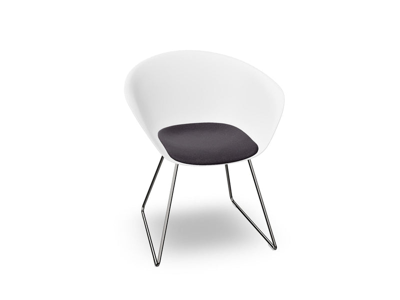 Duna 02 Sled Base Chair With Seat Cushion Chairs Arper 