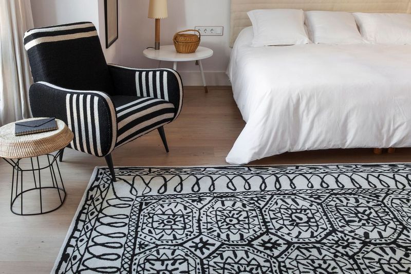 BOW Rug