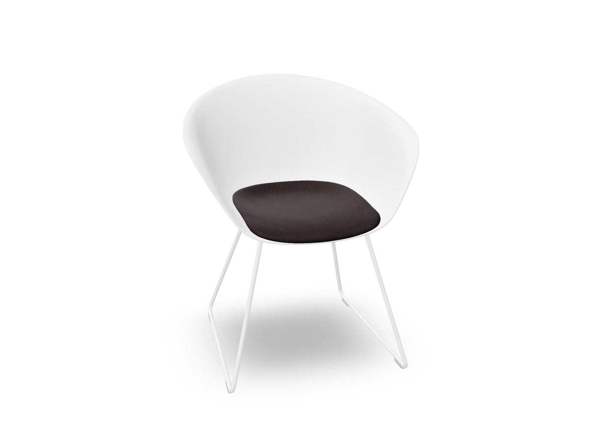 Duna 02 Sled Base Chair With Seat Cushion Chairs Arper 
