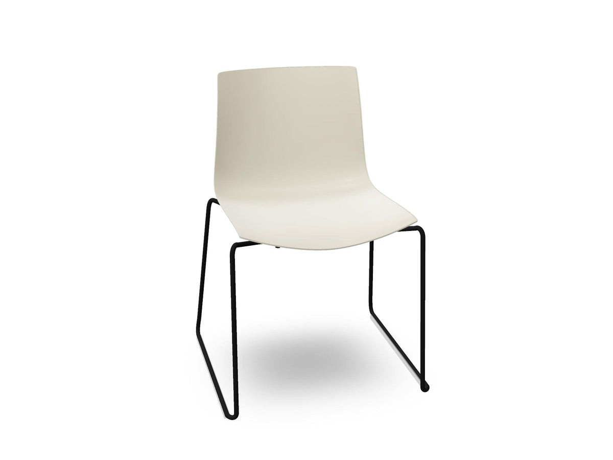 Catifa 46 Polypropylene Sled Base Chair Side/Dining Arper 