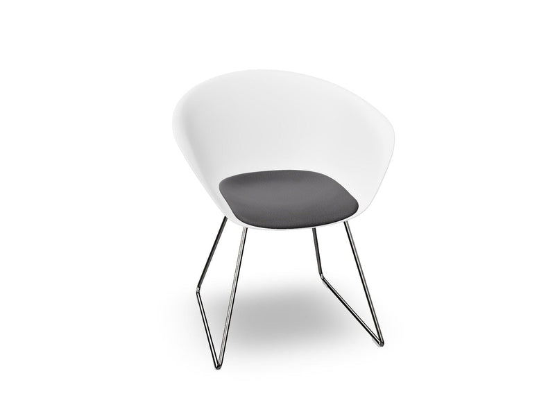 Duna 02 Sled Base Chair With Seat Cushion Chairs Arper 