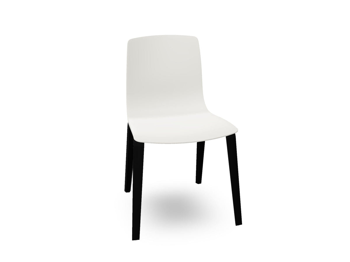 Aava 02-4 Wood Legs Polypropylene Chair Chairs Arper 