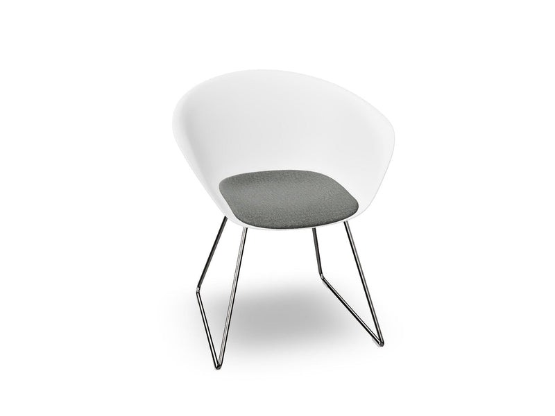 Duna 02 Sled Base Chair With Seat Cushion Chairs Arper 