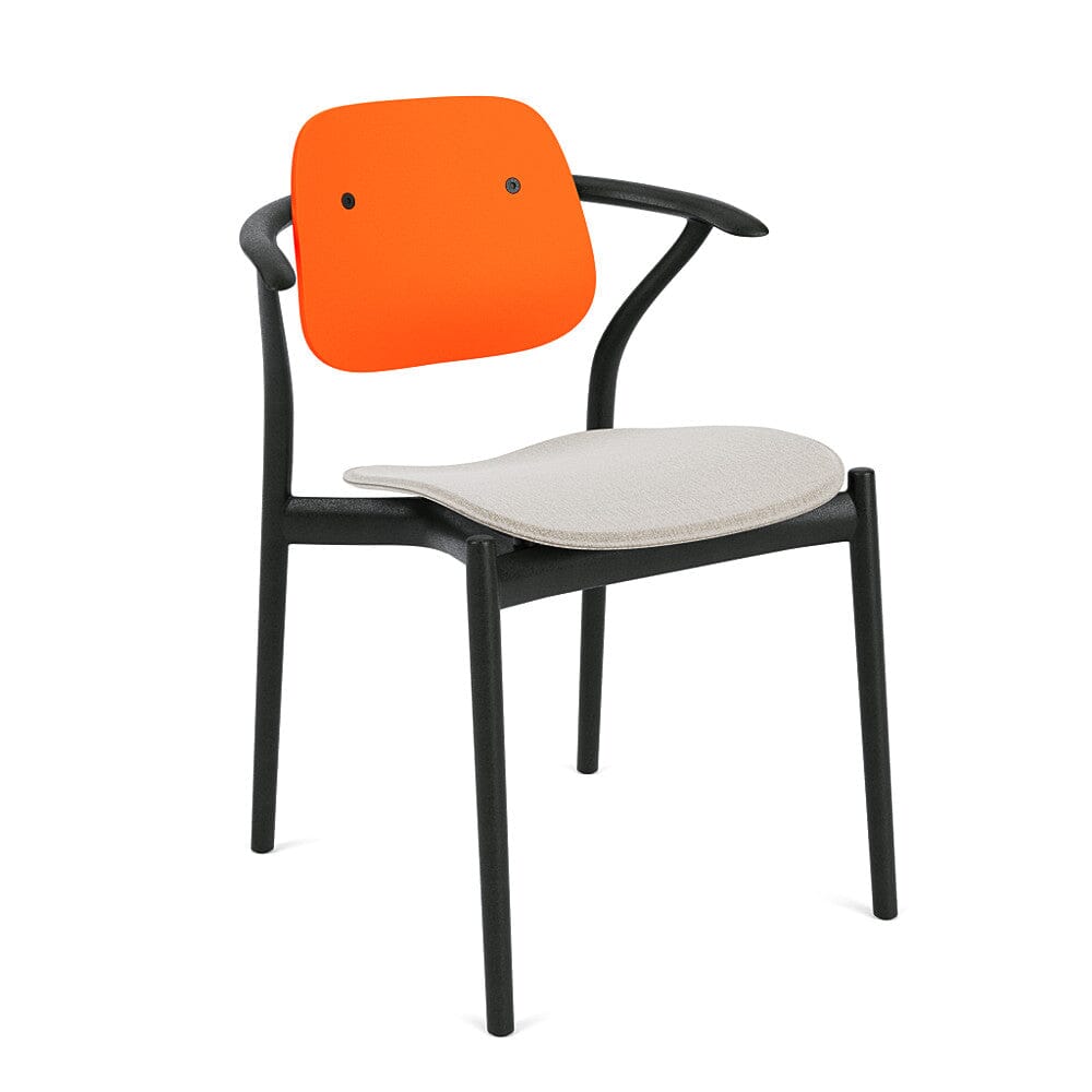 Iquo Chair Armchair with Upholstered Seat & Plastic Back Side/Dining Knoll 