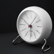 Arne Jacobsen Bankers Table Clock in White, dial and case detail