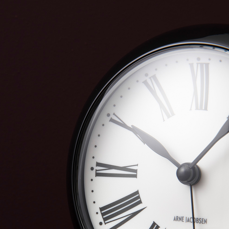 Arne Jacobsen Roman Table Clock in White and Black, dial and case detail