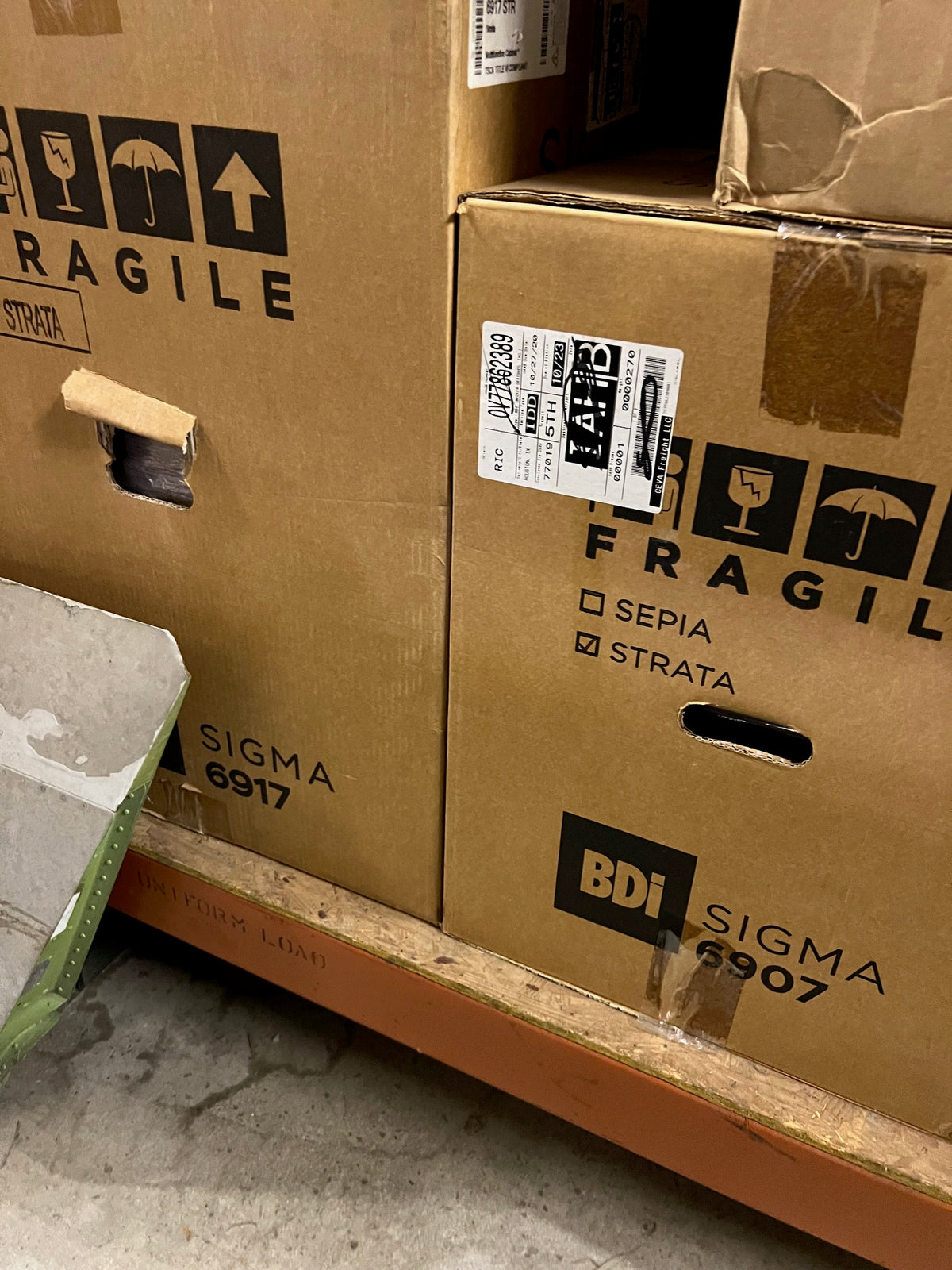 Sigma Multifunction cabinet 6907 ***Moving Sale****