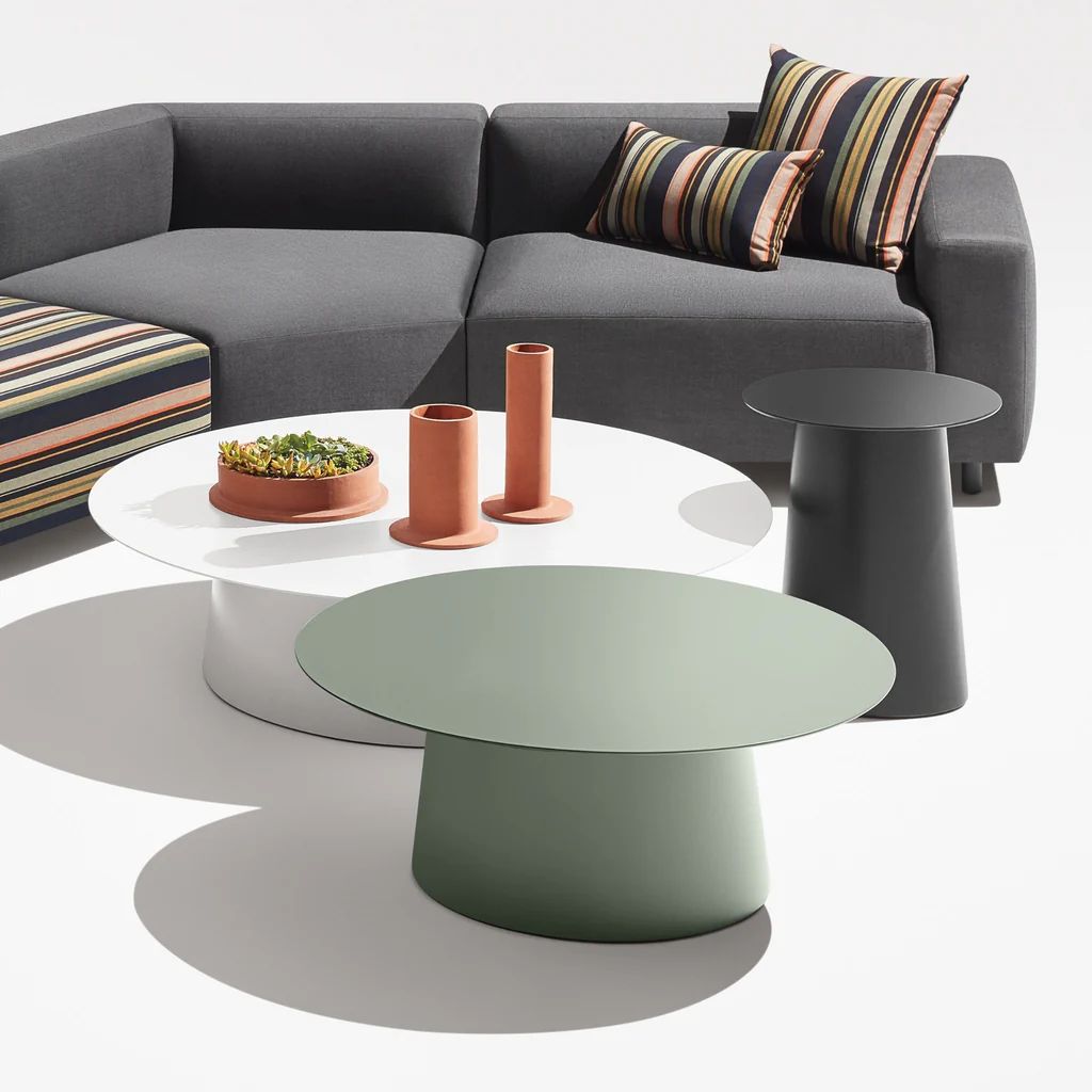 Circula Low Cocktail Table