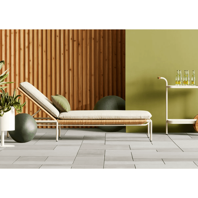 Dog Days Outdoor Sun Lounger Lounge Chair BluDot 