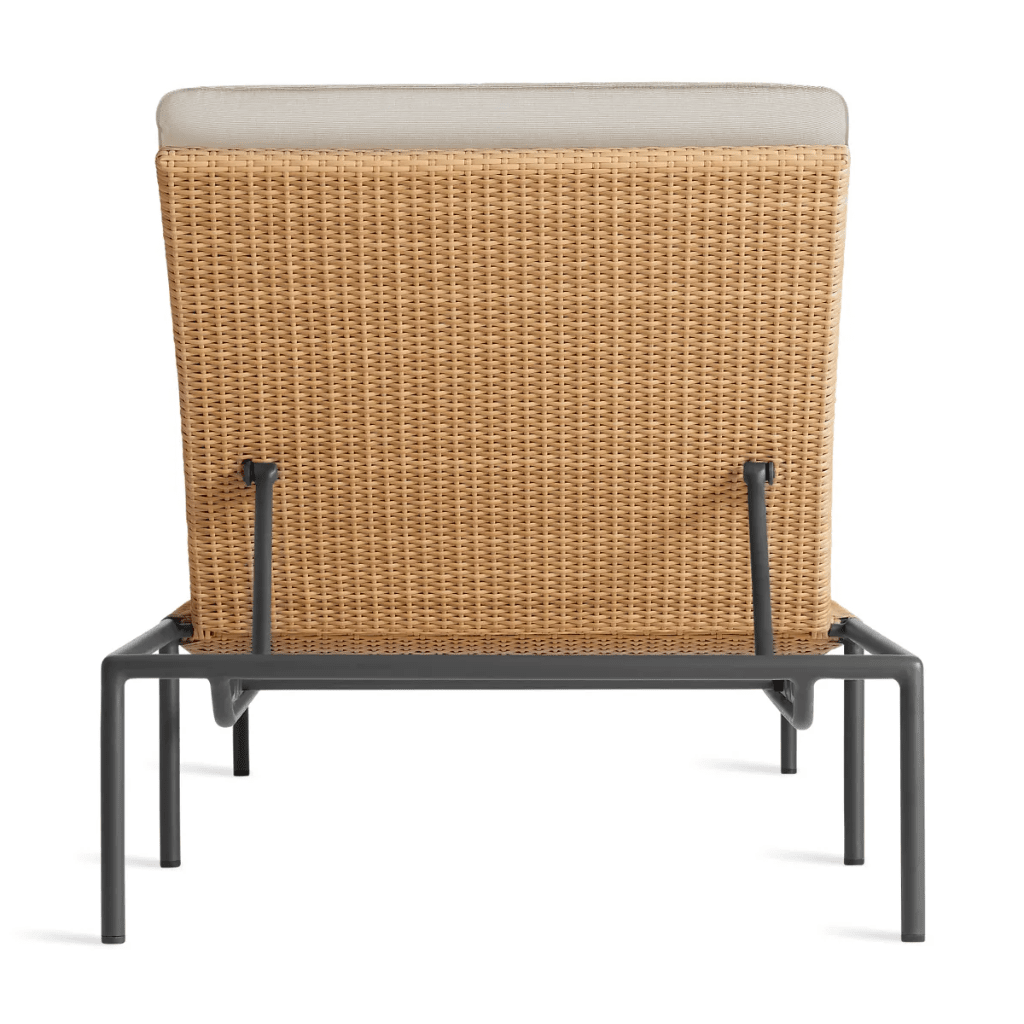 Dog Days Outdoor Sun Lounger Lounge Chair BluDot 