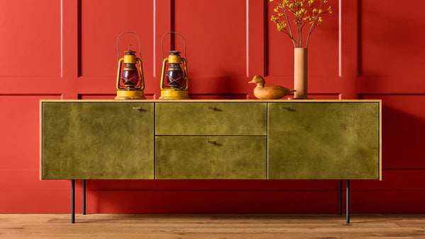 Fable 2 Door / 2 Drawer Console