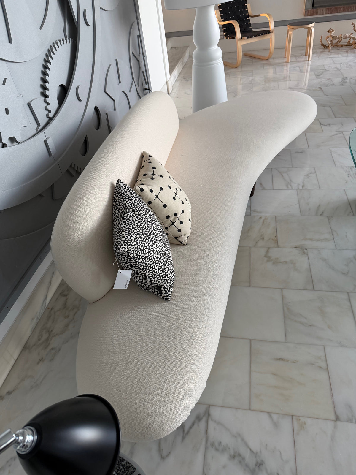 Noguchi Freeform Sofa**Moving Sale****Vitra-Cream