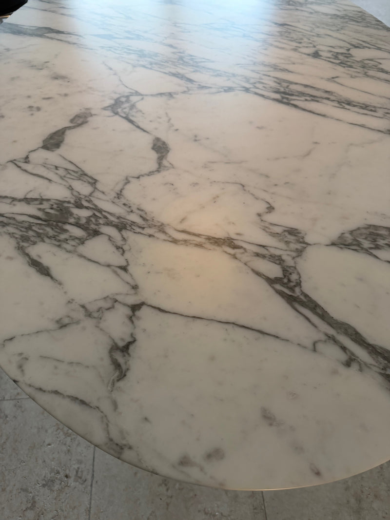Saarinen 78" Oval Dining Table-Arabescato ***Warehouse Sale****
