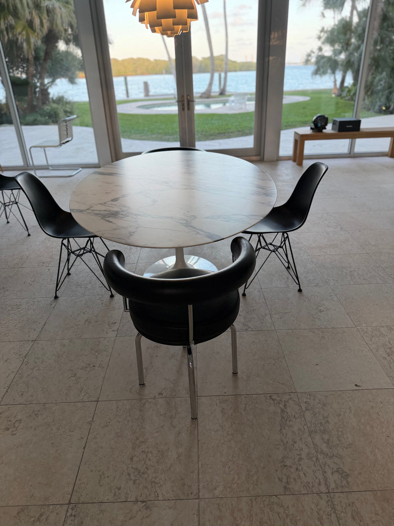 Saarinen 78" Oval Dining Table-Arabescato ***Warehouse Sale****