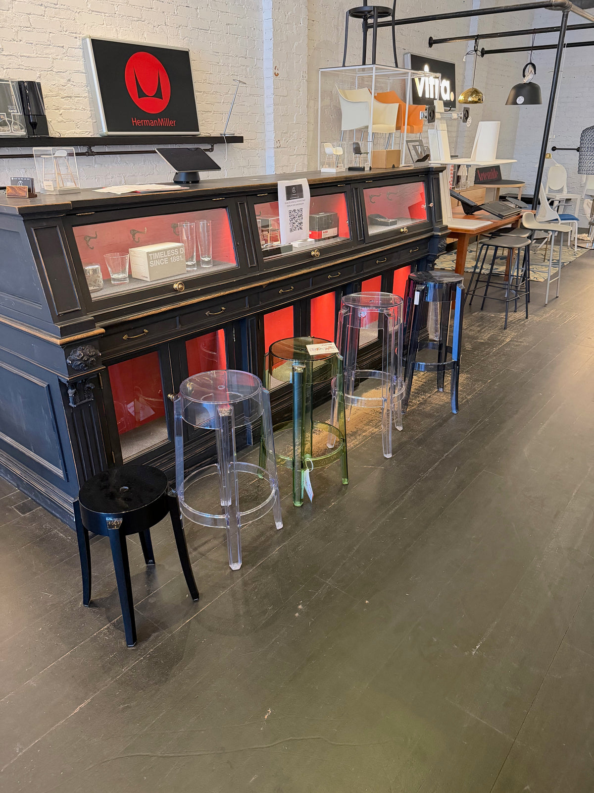 Charles Ghost Stool **** MOVING SALE **** Bar Height 29.5'