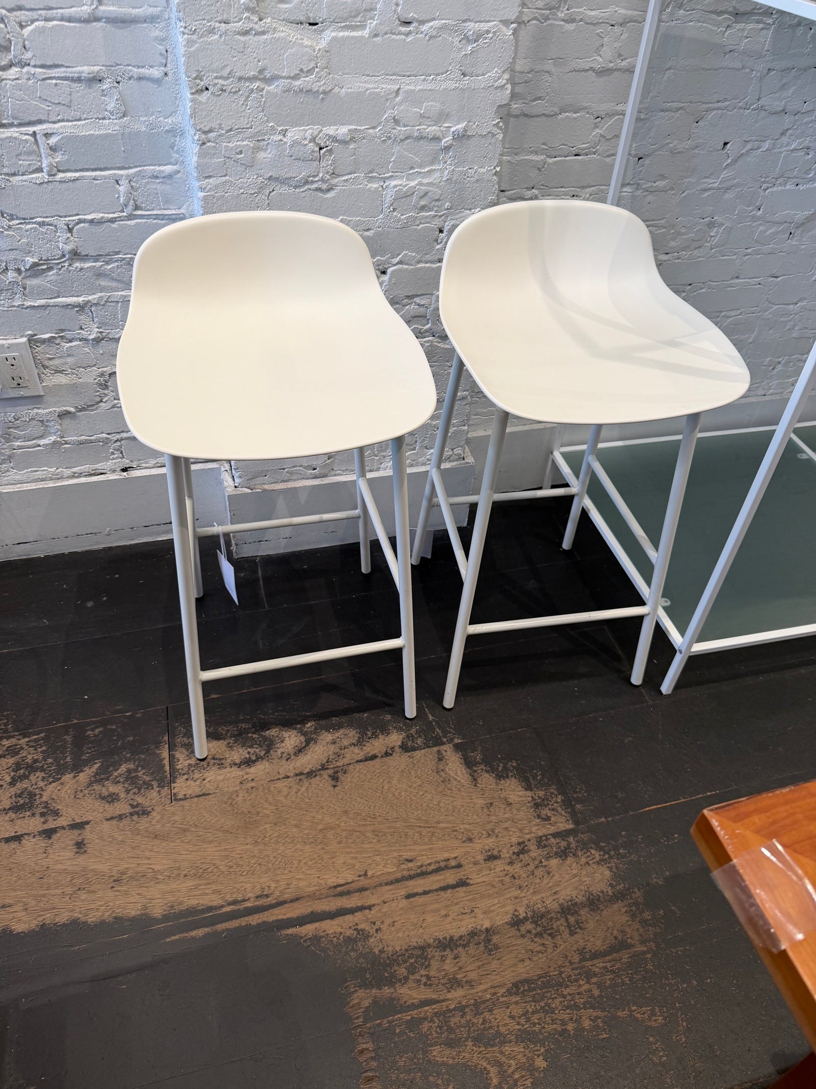 Form Bar Counter Stool White***Moving Sale****Metal Legs