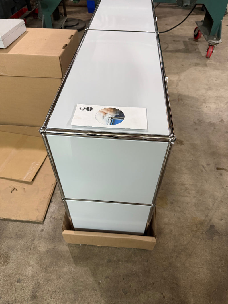 USM Haller E2 Light Grey ***Open Box ****