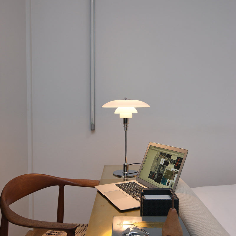 PH 3/2 Table Lamp Table Lamps Louis Poulsen 