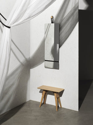 Lasso-Mirror-Tall-Packshot_-Design-house-stockholm_4