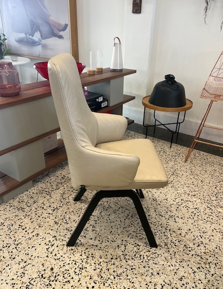 Laurel High Back with arms - Walnut Base D200- Paloma Fog