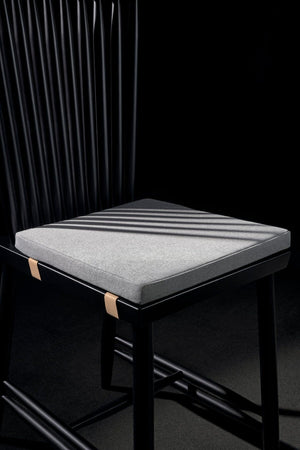 No-3-Family-Chair-black-Packshot-Design-house-stockholm_2