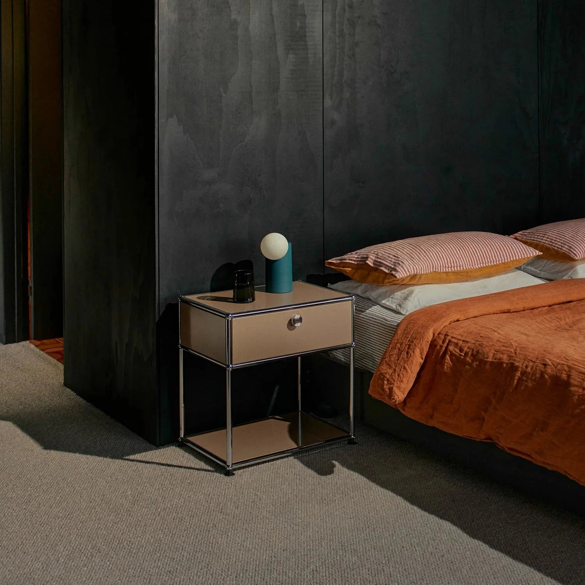 USM Haller Nightstand P2 storage USM 