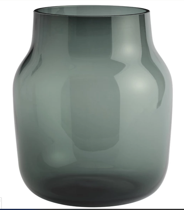 Silent  Vase ***Moving Sale********NEW IN BOX****