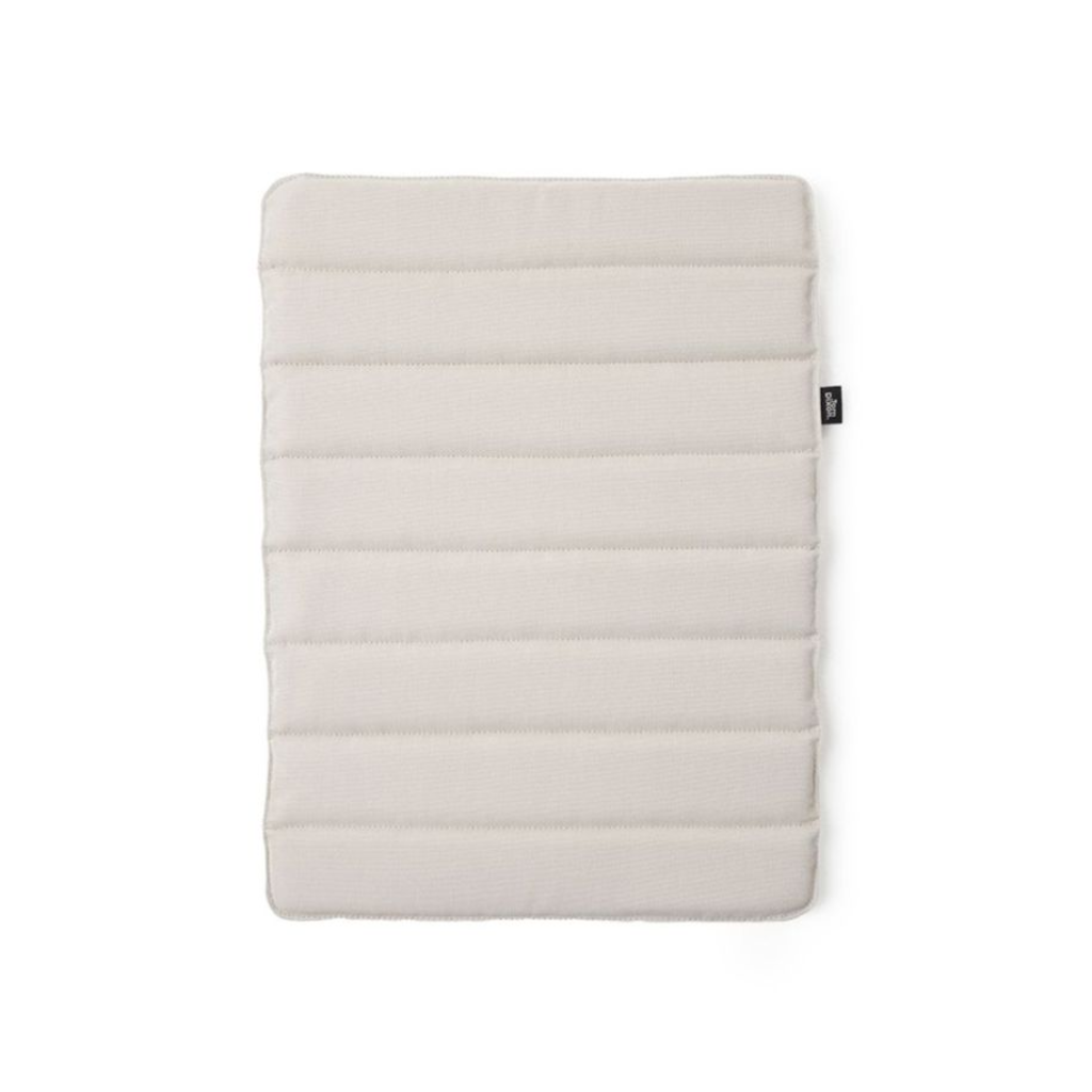 Groove Obround Table