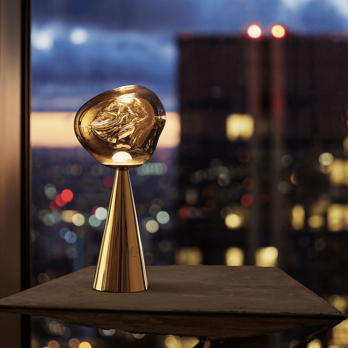 Melt Portable Table Lamp Table Lamps Tom Dixon 