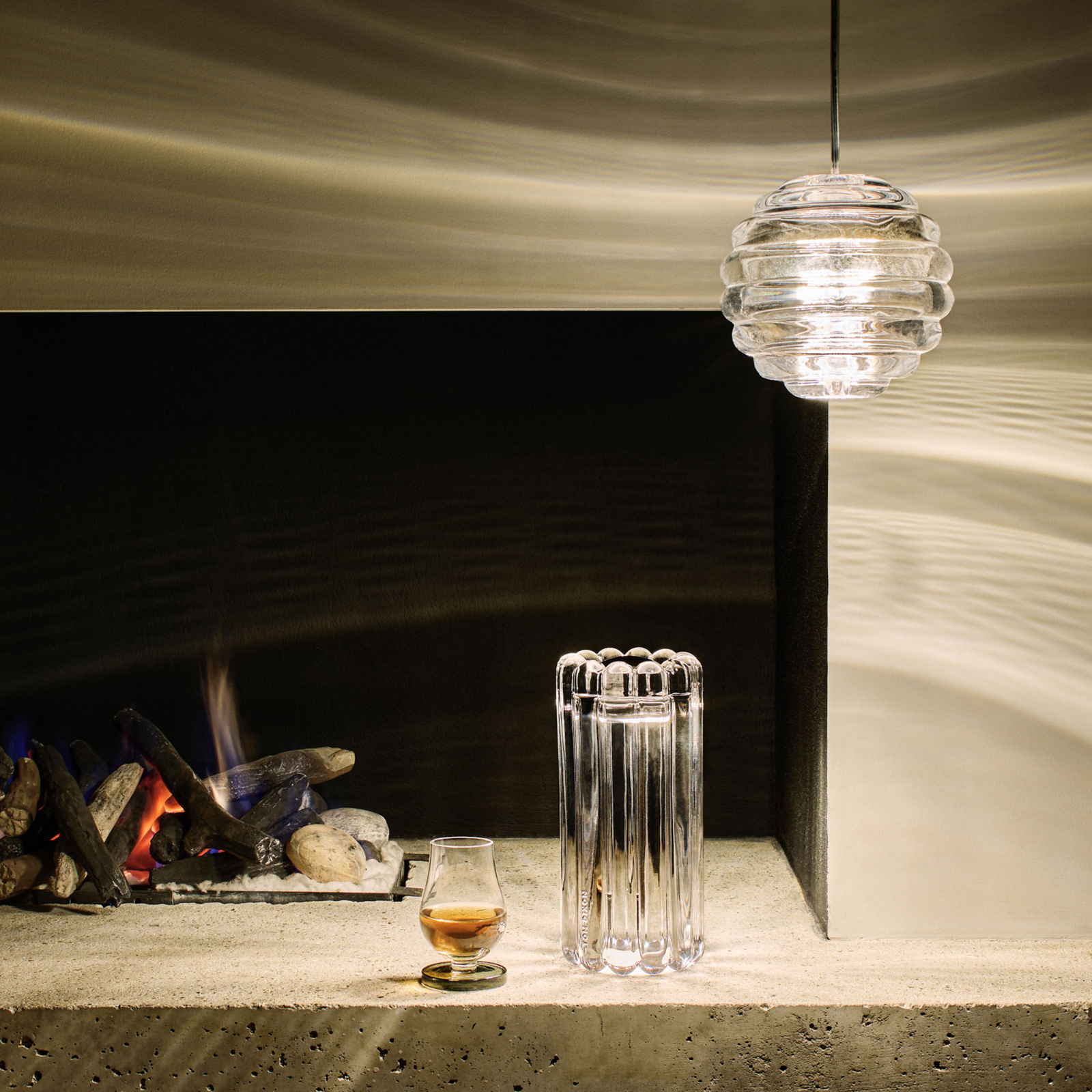 Press Sphere Pendant Light LED