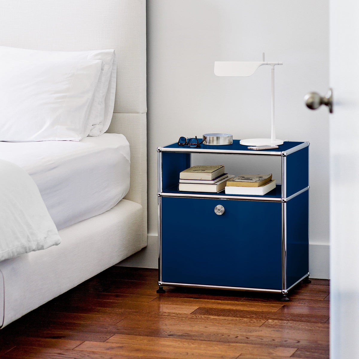 USM Haller Nightstand P storage USM 