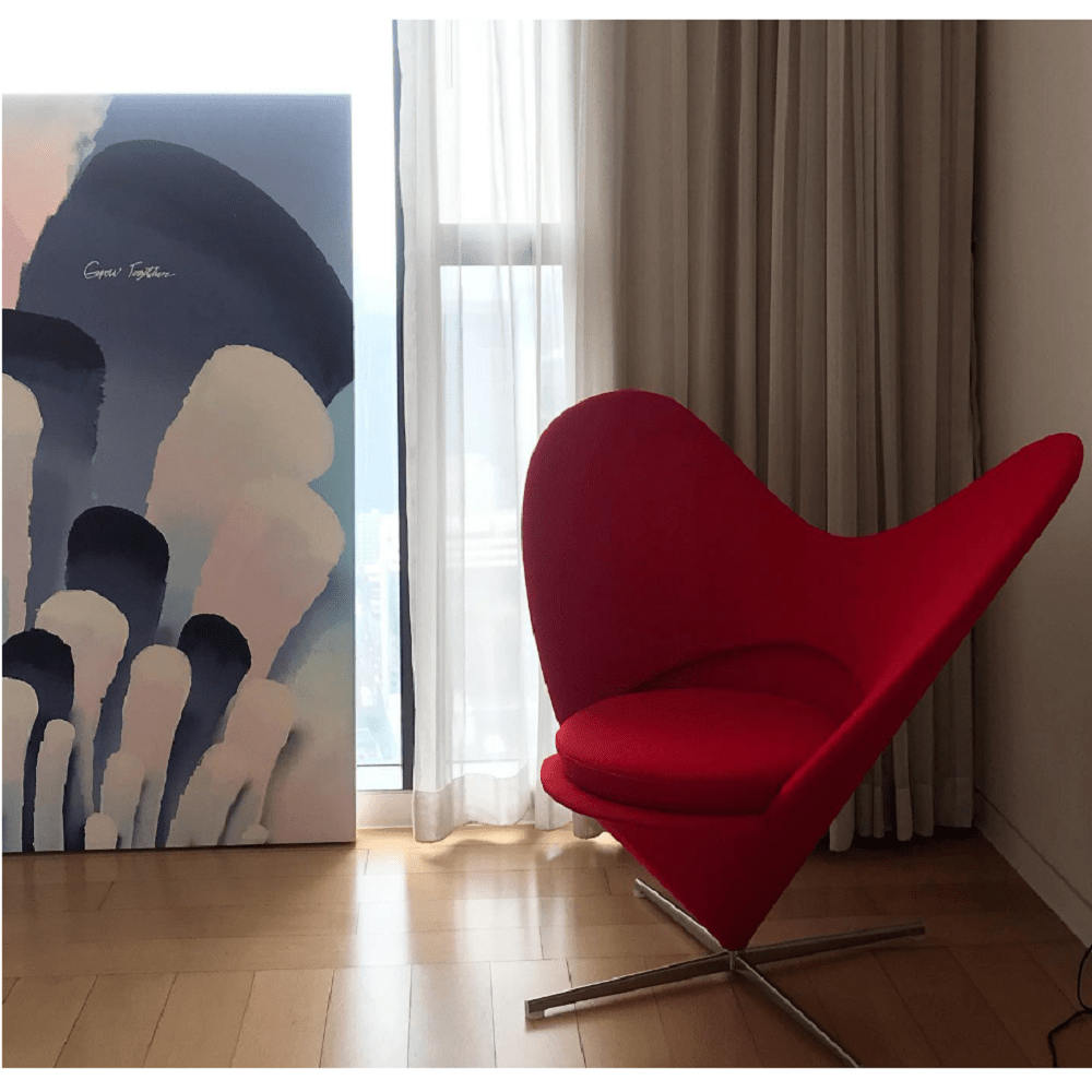 Heart Cone Chair lounge chair Vitra 